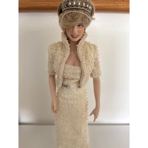 Princess Diana Porcelain Doll In Pearl Embellished Evening Gown W/ Tiara & Stand - Picture 7 of 16